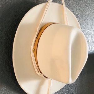 Lack of Colors The Fader in Ivory with leather band and gold stud detail